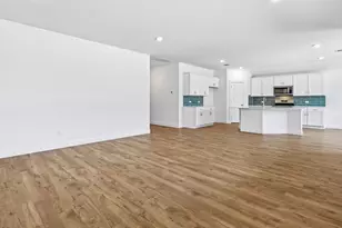 215 Great Northern Dr, Cedar Creek, TX 78612 - Photo 15