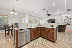 2520 Klemm St, New Braunfels, TX 78132 - Photo 11