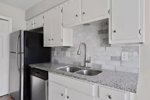 701 Ramble Ln, Austin, TX 78745 - Photo 3