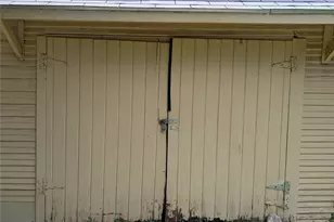 304 E 42nd St, Austin, TX 78751 - Photo 21