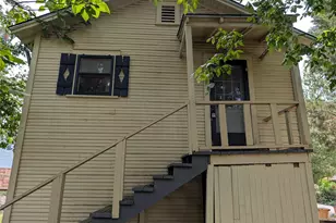 304 E 42nd St, Austin, TX 78751 - Photo 1