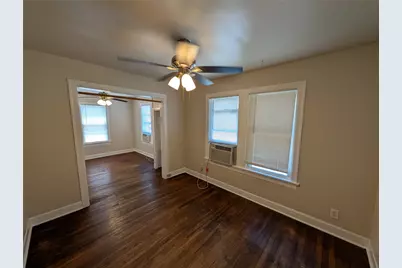 304 E 42nd Street, Austin, TX 78751 - Photo 15