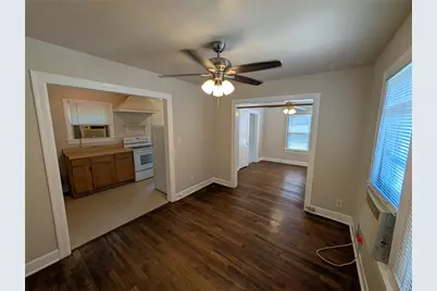 304 E 42nd Street, Austin, TX 78751 - Photo 5