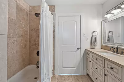 255 Rocky Creek Road, Dripping Springs, TX 78620 - Photo 15