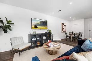 1615 E 7th St, Austin, TX 78702 - Photo 11