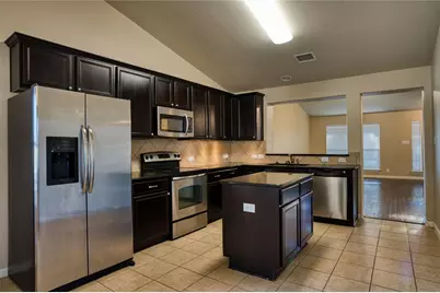 821 Gabriel Mills Drive, Round Rock, TX 78664 - Photo 5