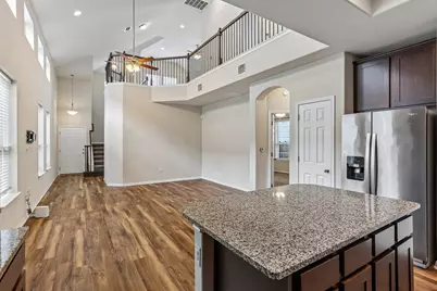 808 Totis Road, Austin, TX 78748 - Photo 11