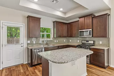 808 Totis Road, Austin, TX 78748 - Photo 9