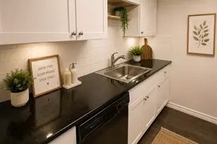 2401 Leon St, Austin, TX 78705 - Photo 7