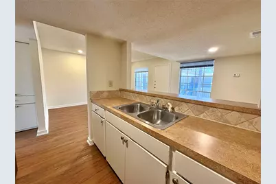 4709 Harmon Avenue #419, Austin, TX 78751 - Photo 5