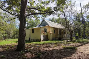 124 Fm 2571, Smithville, TX 78957 - Photo 33