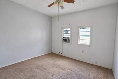 124 Fm 2571, Smithville, TX 78957 - Photo 19
