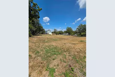 304 Blanco Street, Kyle, TX 78640 - Photo 3