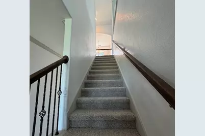 8130 Bay Run Avenue, Baytown, TX 77521 - Photo 13