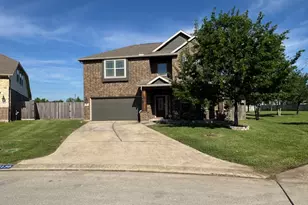 8130 Bay Run Ave, Baytown, TX 77521 - Photo 1
