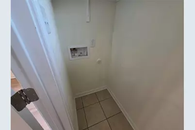 100 E 7th Street, Cameron, TX 76520 - Photo 11