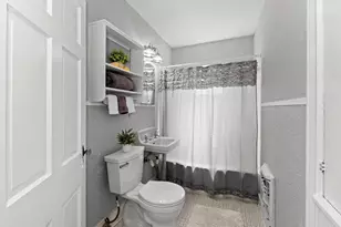 703 E 47th St, Austin, TX 78751 - Photo 29