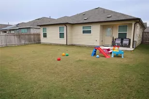 202 Coventry Dr, Hutto, TX 78634 - Photo 31