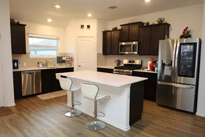 202 Coventry Drive, Hutto, TX 78634 - Photo 5