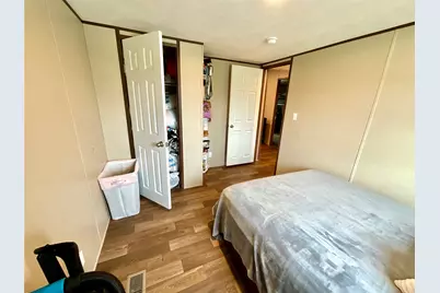128 Ciervo Street, Cedar Creek, TX 78612 - Photo 23