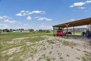 128 Ciervo St, Cedar Creek, TX 78612 - Photo 3