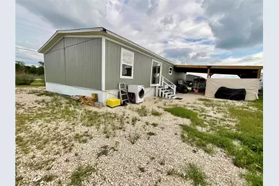 128 Ciervo Street, Cedar Creek, TX 78612 - Photo 9