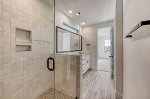 454 Burlington Dr, Buda, TX 78610 - Photo 9