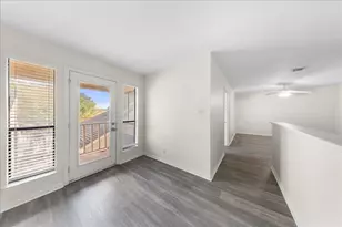 10900 Crown Colony Dr, Austin, TX 78747 - Photo 19