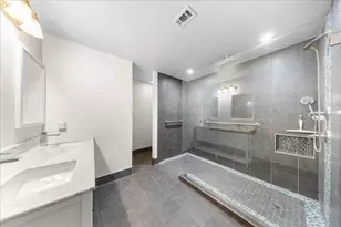 10900 Crown Colony Dr, Austin, TX 78747 - Photo 15