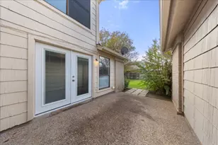 10900 Crown Colony Dr, Austin, TX 78747 - Photo 25