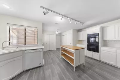 10900 Crown Colony Drive #B, Austin, TX 78747 - Photo 5