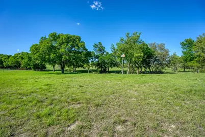 191 Pivot Circle, Briggs, TX 78608 - Photo 9