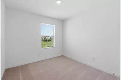 170 Green Berets Bend, Jarrell, TX 76537 - Photo 17