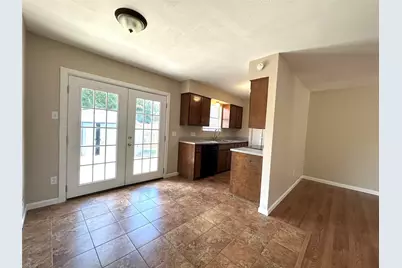 1602 Sagebrush Drive, Round Rock, TX 78681 - Photo 5