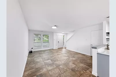 9215 Rowlands Sayle Road, Austin, TX 78744 - Photo 3