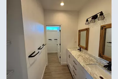 3633 Outback Trail, Spicewood, TX 78669 - Photo 29