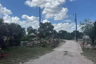 3633 Outback Trail, Spicewood, TX 78669 - Photo 19