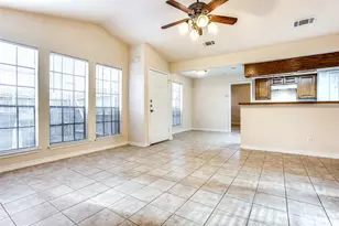 8811 Clearbrook Trail, Austin, TX 78729 - Photo 7