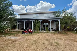 3085 Crestmont Ln, Kyle, TX 78640 - Photo 23