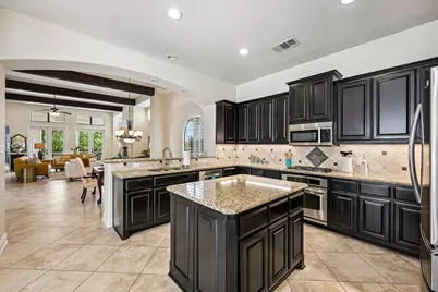 11725 Red Oak Valley Lane, Austin, TX 78732 - Photo 7