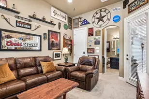 11725 Red Oak Valley Ln, Austin, TX 78732 - Photo 17
