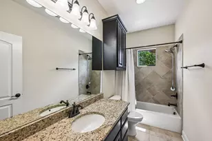 11725 Red Oak Valley Ln, Austin, TX 78732 - Photo 23