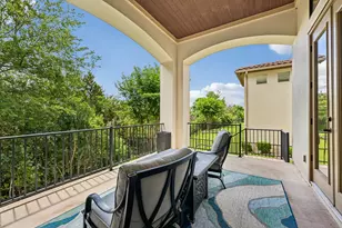 11725 Red Oak Valley Ln, Austin, TX 78732 - Photo 5