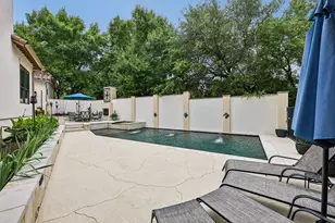 11725 Red Oak Valley Ln, Austin, TX 78732 - Photo 27
