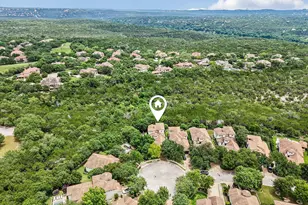 11725 Red Oak Valley Ln, Austin, TX 78732 - Photo 11
