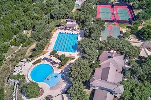 11725 Red Oak Valley Ln, Austin, TX 78732 - Photo 35