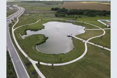 141 Bluestem Drive, Elgin, TX 78621 - Photo 17