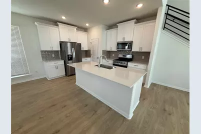 142 White Horses Drive, Kyle, TX 78640 - Photo 3