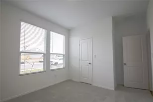 209 Twilight Breeze Wy, Hutto, TX 78634 - Photo 15