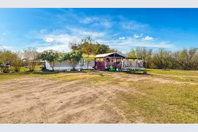 5035 Barth Road, Lockhart, TX 78644 - Photo 3